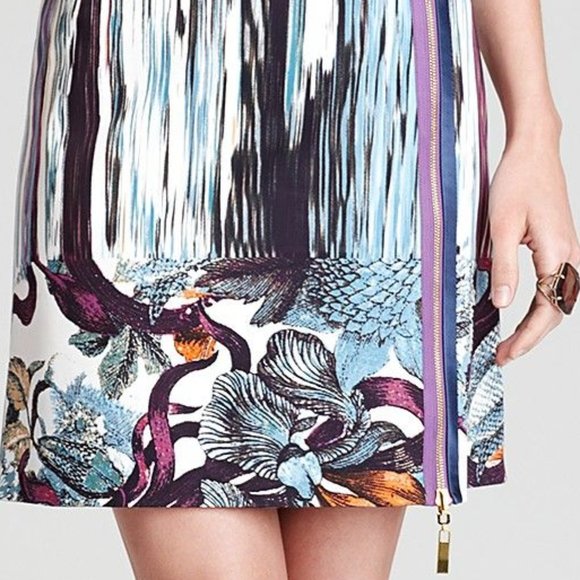 STUNNING Reversible "Elva" Skirt by Elie Tahari. Two Skirts in One. - Picture 14 of 15